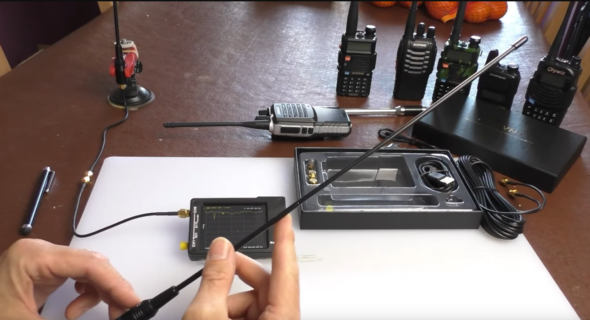 comment mesurer mal le ros swr d'une antenne de talkie walkie baofeng avec un nanovna